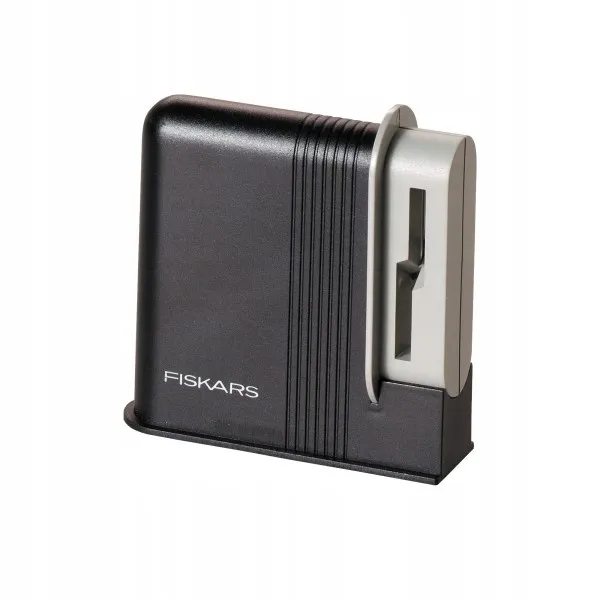 fiskars-1000812-ostrzalka-do-nozyczek-clip-sharp