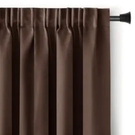 zaslona-blackout-90percent-na-tasmie-z-szarfa-140x175-cm-brazowa-restilo