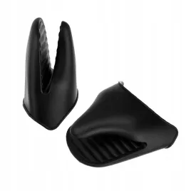 silikonowe-lapki-kuchenne-rekawice-czarne-2szt