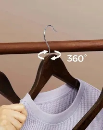 wieszaki-drewniane-na-ubrania-komplet-5szt-brazowe