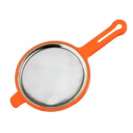 sitko-kuchenne-z-raczka-drobne-oczka-13cm-mix