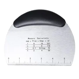 noz-cukierniczy-szpatulka-z-miarka-do-ciasta-tortu