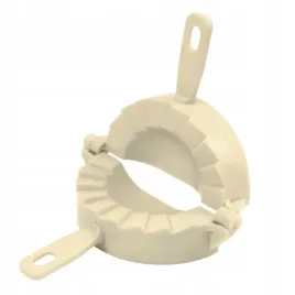 plastikowa-foremka-skladana-do-lepienia-pierogow-bezowa-9cm