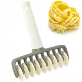 wykrawacz-radelko-noz-walek-do-ciasta-makaronu-9-plaskich-kolek