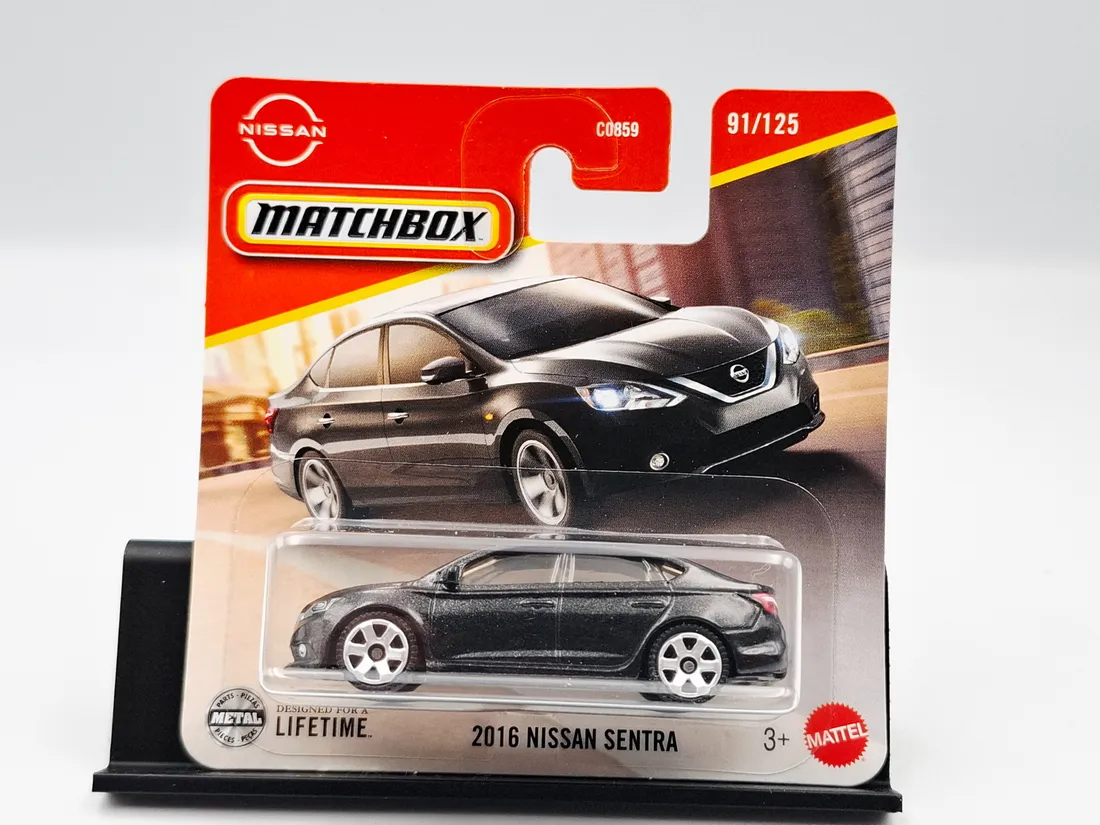 matchbox-2016-nissan-sentra-bohater-brak