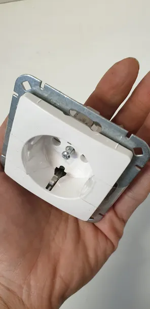 gniazdo-elektryczne-scienne-kopp-250v-16a-biale-przeznaczenie-elektryczne