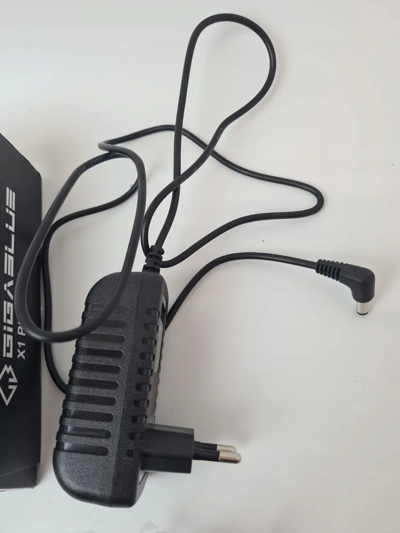 dekoder-telewizyjny-gigablue-x1-plus-4k-android-iptv-ott-1x-tuner-dvb-s2x-stan-powystawowy