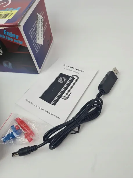 kompaktowy-kompresor-na-usb-do-opon-rowerow-150-psi-74-v-3600-mah-marka-bez-marki