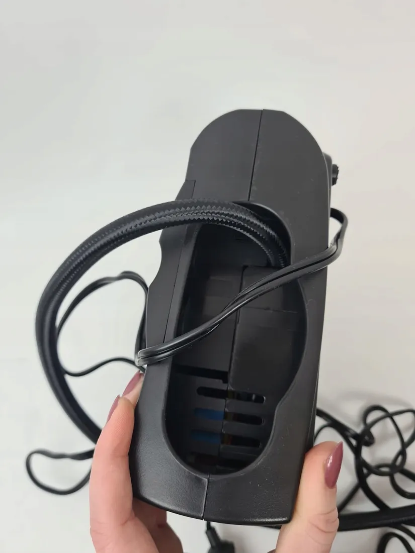 kompaktowy-kompresor-amazon-basics-psi-150-dc-12v-przenosny-stan-powystawowy