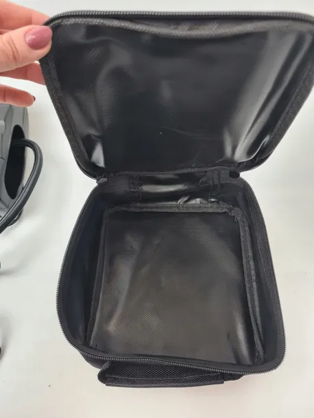 kompaktowy-kompresor-amazon-basics-psi-150-dc-12v-przenosny-stan-powystawowy-kod-producenta-ac010225c-marka-bez-marki