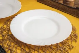 talerze-deserowe-ebro-bormioli-6x-20-cm-biale-na-ciasto-desery-na-komunia