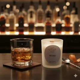 ekologiczna-swieca-sojowa-zapachowa-150g-wosku-o-zapachu-whisky