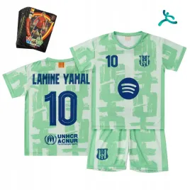 stroj-komplet-pilkarski-gratis-lamine-yamal-rozm-110