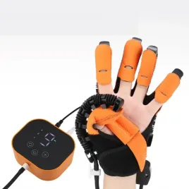 robotyczna-rekawica-rehabilitacja-reki-dloni-po-udarze-hemiplegia-terapia-l