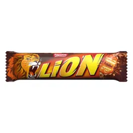 lion-nadziewany-wafel-z-karmelem-i-platkami-pszennymi-oblany-mleczna-czekol