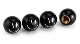 czapki-opon-samochodowe-kapturki-na-zawory-przeciwpylowe-wentyle-smile