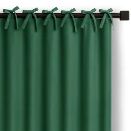 zaslona-zielona-carli-140x250-cm-matowa-na-troczkach-do-salonu-restilo