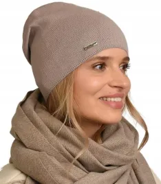 jesienna-czapka-damska-nakrycie-glowy-polski-producent-latte-gladka-v3