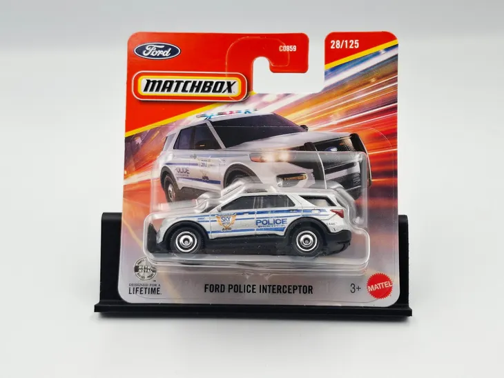 matchbox-ford-police-interceptor