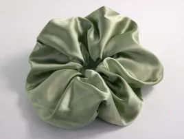 scrunchie-satynowa-mega-duza-xxl-satyna-srednica-16-cm-zielony