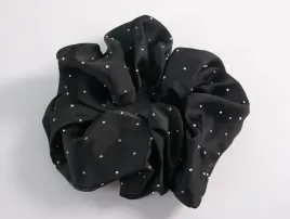 scrunchie-satynowa-mega-duza-xxxl-satyna-srednica-18-cm-czarny-z-dzetami