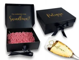 pudelko-box-czy-zostaniesz-swiadkowa-prosba-czarne-prezent-kieliszek