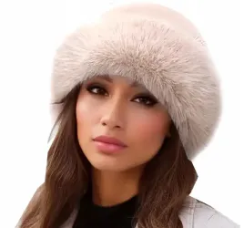 czapka-damska-ciepla-futrzana-futerkowa-bezowa-w-kolorze-bezu-zimowa