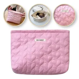 kosmetyczka-jednokomorowa-pikowana-serca-25-x-5-x18-cm-ks120r