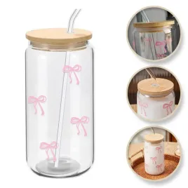 szklanka-rozowe-kokardki-z-rurka-i-bambusowa-pokrywka-500-ml-szk131