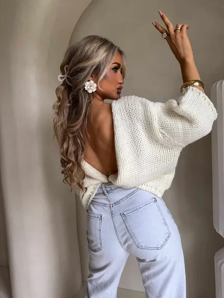 sweter-by-me-royal-bialy-ecru-rozmiar-uniwersalny