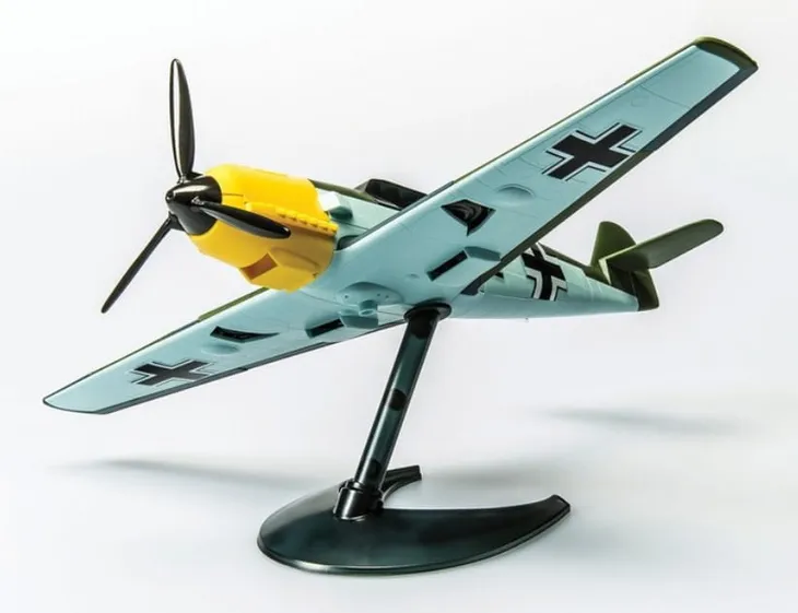 model-do-skladania-messerschmitt-bf109-klocki-wiek-dziecka-6-lat