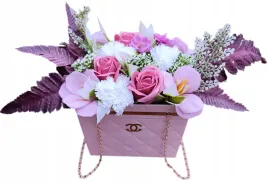 flower-box-duzy-kwiaty-mydlane-bukiet-na-prezent-roze-urodziny-dzien-kobiet