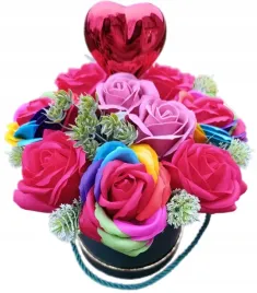 flower-box-kwiaty-mydlane-bukiet-na-prezent-roze-dzien-matki-urodziny