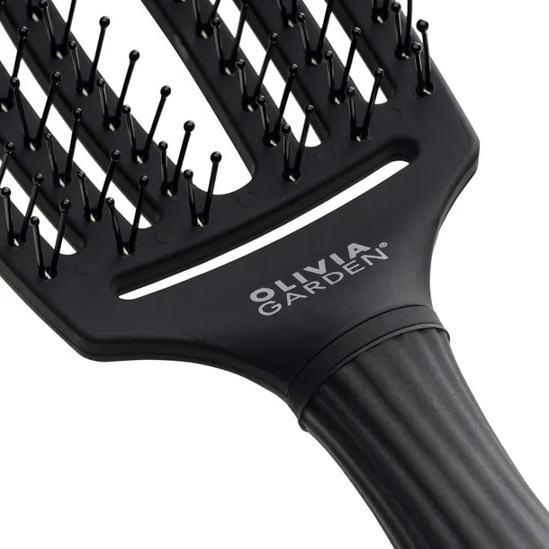 og-fingerbrush-care-iconic-double-bristles-medium-black-marka-olivia-garden