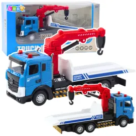 ciezarowka-laweta-z-holownikiem-metalowa-kabina-swiatla-dzwieki