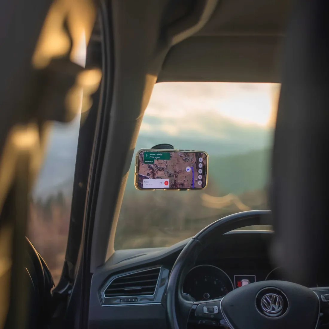 spacecase-vacuum-magnetic-mount-maglock-s1