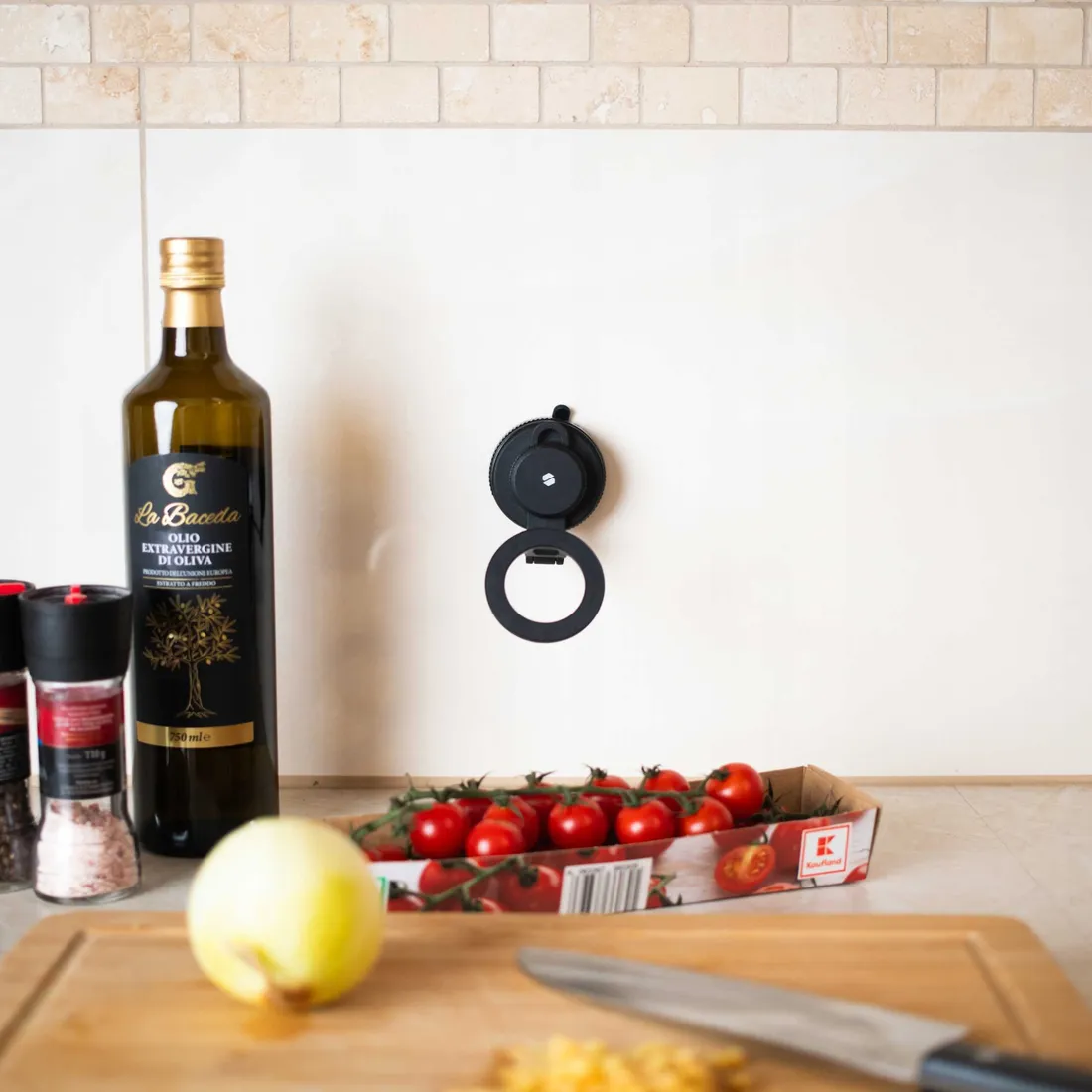 spacecase-vacuum-magnetic-mount-maglock-s3