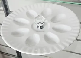 biala-ceramiczna-patera-na-jajka-glamour-z-krysztalem