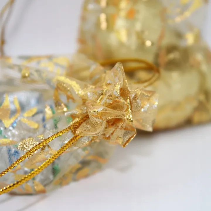 50-szt-woreczki-z-organzy-male-torebki-10x12-na-prezent-slub-swieta