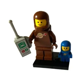 minifigurka-brown-astronaut-and-spacebaby-numer-col24-3-z-serii-24-71037