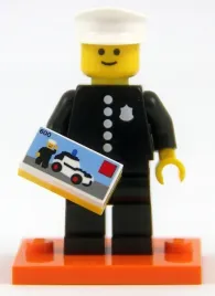 lego-minifigurka-classic-police-officer-col18-8-z-serii-18-71021