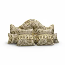 krolewski-zestaw-wygodnych-poduszek-z-motywem-kwiatowym-zloty