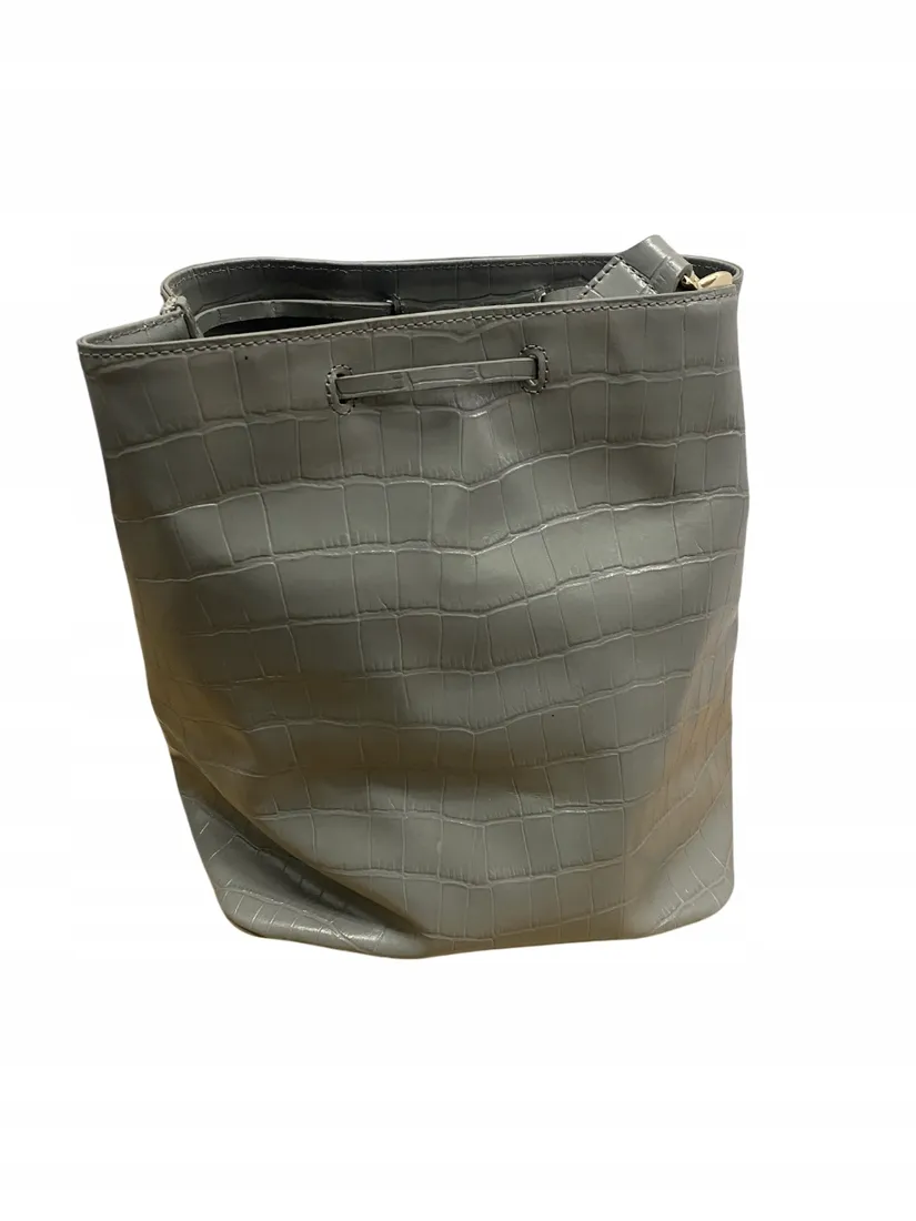 damska-torebka-aigner-stan-powystawowy