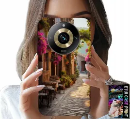 etui-do-realme-11-pro-malownicza-uliczka-z-kawiarnia-folia