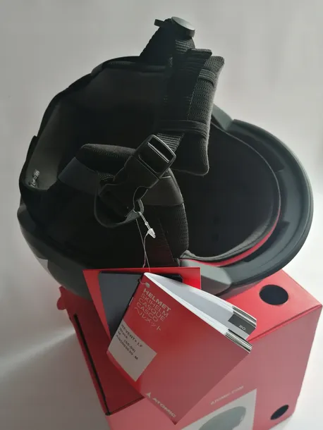 kask-atomic-revent-m-55-59-plec-produkt-uniseks