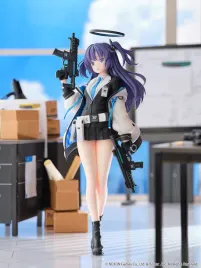 figurka-blue-archive-1-7-yuuka-28cm
