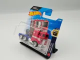 hot-wheels-optimus-prime-bohater-hot-wheels