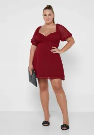 missguided-bordowa-teksturowa-sukienka-z-krotkim-rekawem-xxl-86681