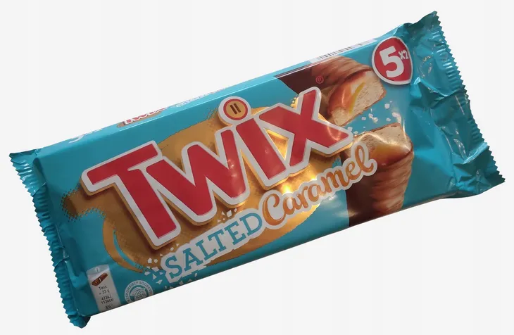 batoniki-czekoladowe-twix-salted-caramel-z-niemiec-kod-producenta-5000159556897