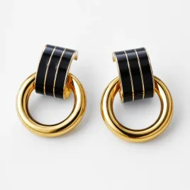 kolczyki-adele-zlote-kola-z-czarna-emalia-stal-chirurgiczna-szerokie-2cm